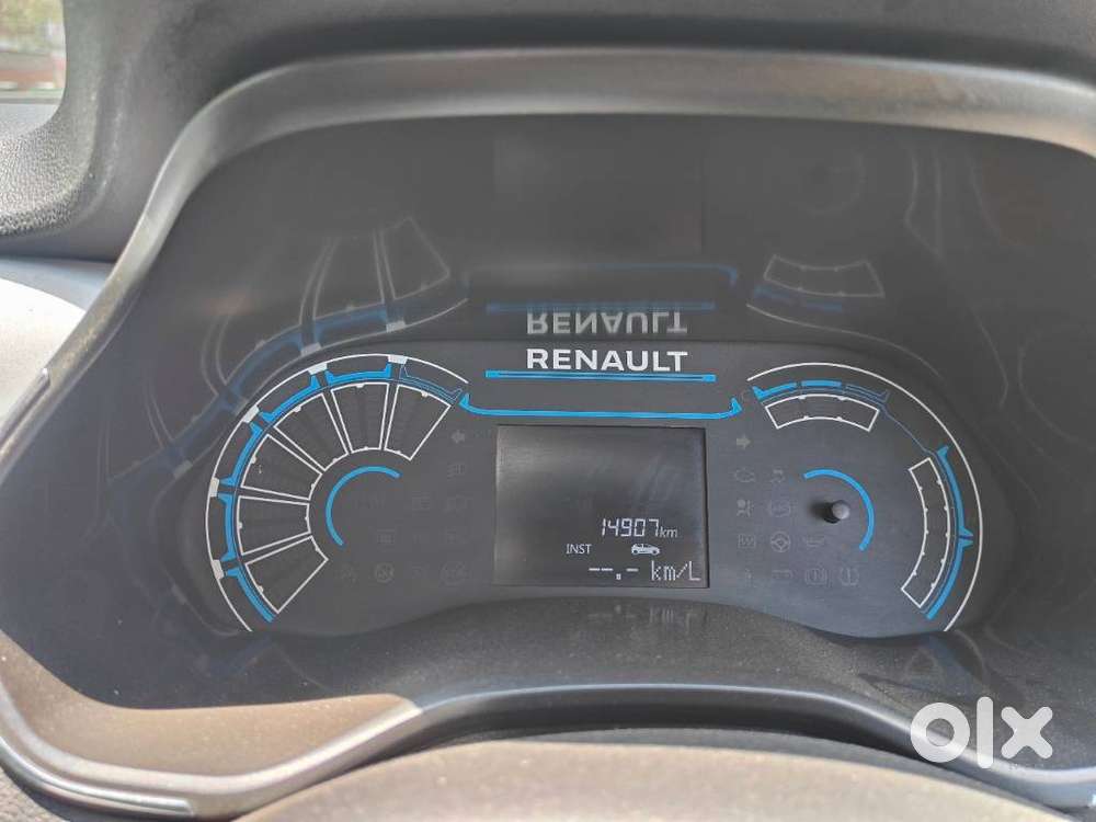 Renault Triber Rxz Easy-r Amt, 2022, Petrol