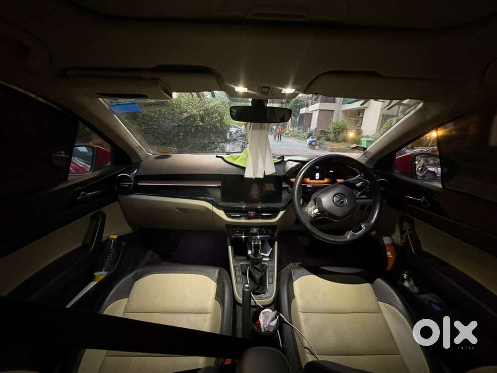 Skoda Slavia Petrol Manual 2024 Car