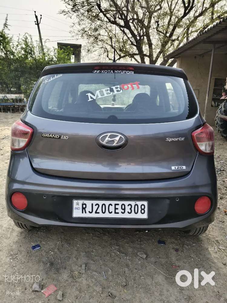 Hyundai Grand I10 2017 Diesel Well Maintained