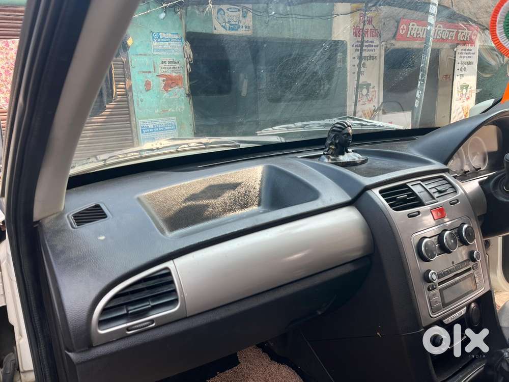 Tata Safari Storme 2015 Car