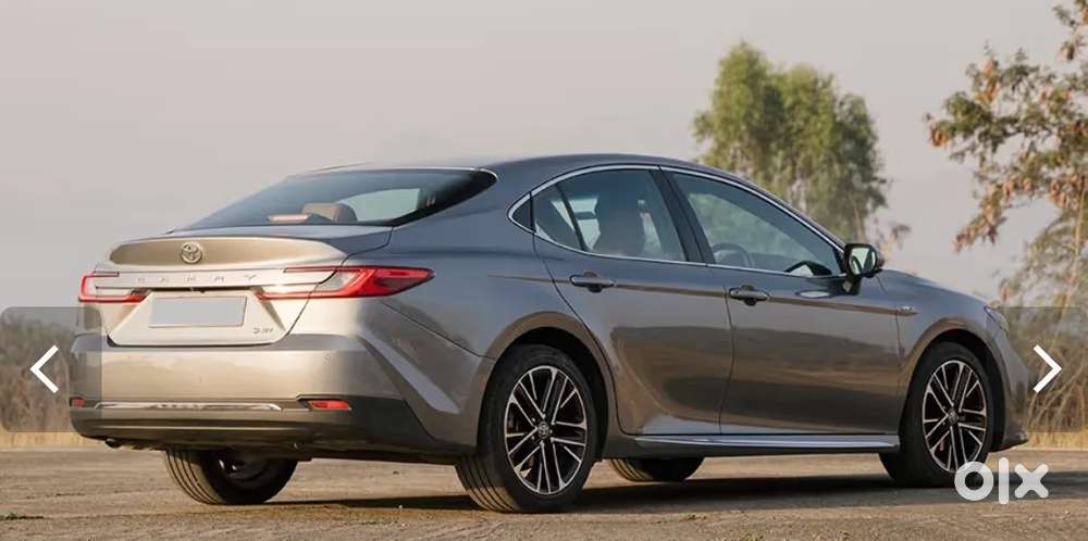 Toyota Camry, 2024, Petrol