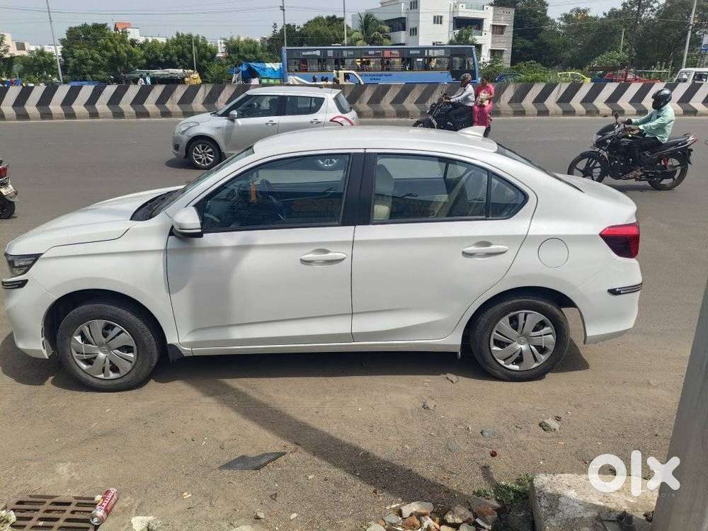 Honda Amaze 2nd Gen Vx, 2024, Cng & Hybrids