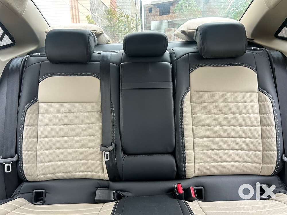 Skoda Slavia Petrol 2024