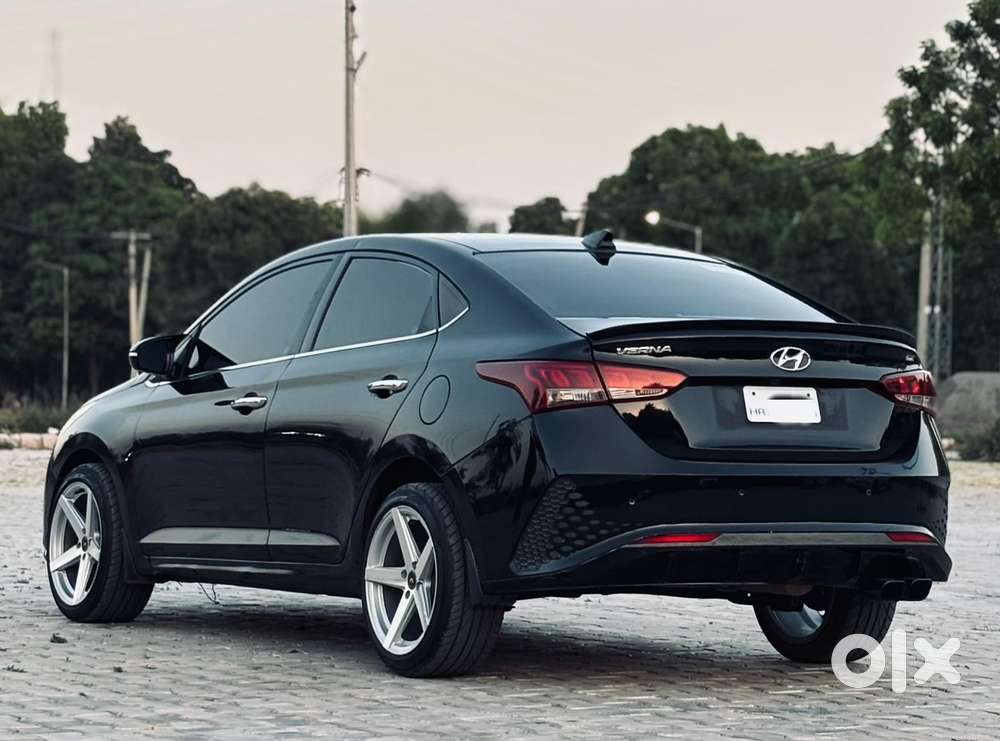 Hyundai Verna 1.5 Sx Diesel Mt, 2022, Diesel