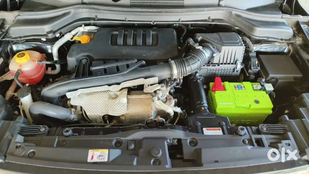 Mahindra Xuv 300 W8 Optional
