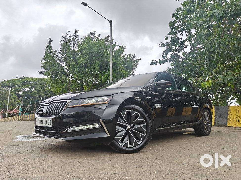 Skoda Superb 2.0 L&k Tsi At, 2024, Petrol