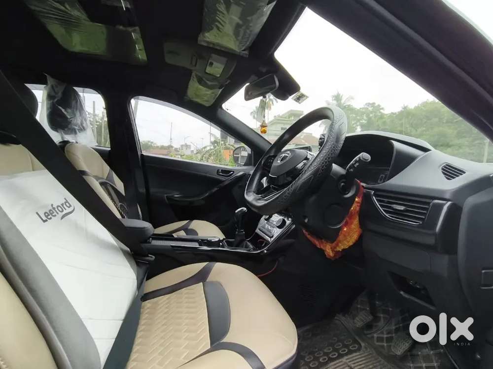 Tata Nexon 2023 Petrol
