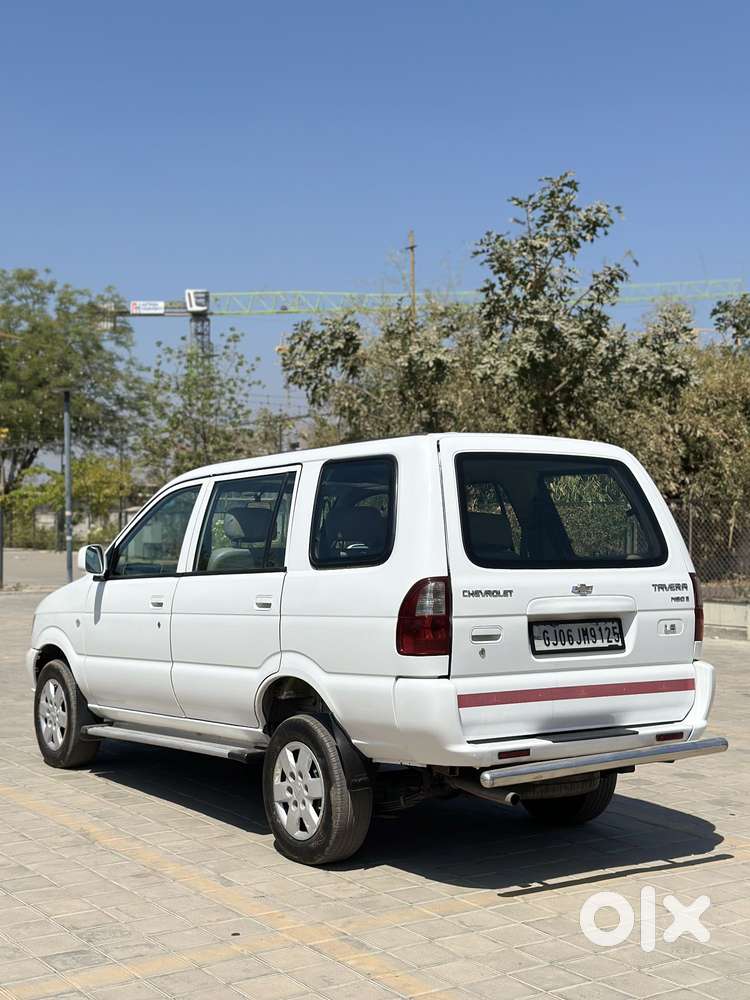 Chevrolet Tavera Ls 9 Str Bs Iv, 2016, Diesel
