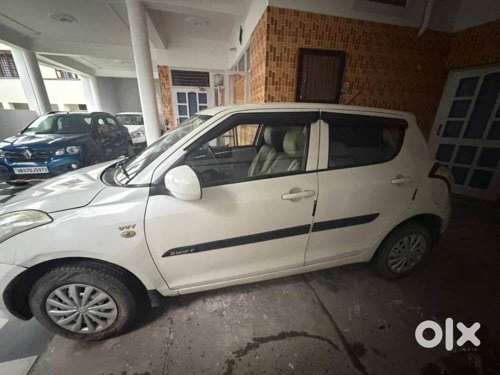 Maruti Suzuki Swift Petrol