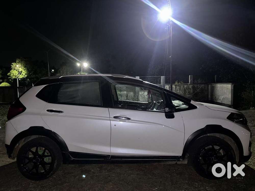 Honda Wr-v I-vtec 2018 With Sunroof