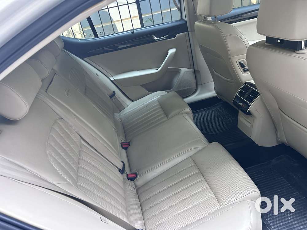 Skoda Superb Lk 1.8 Tsi At, 2017, Petrol