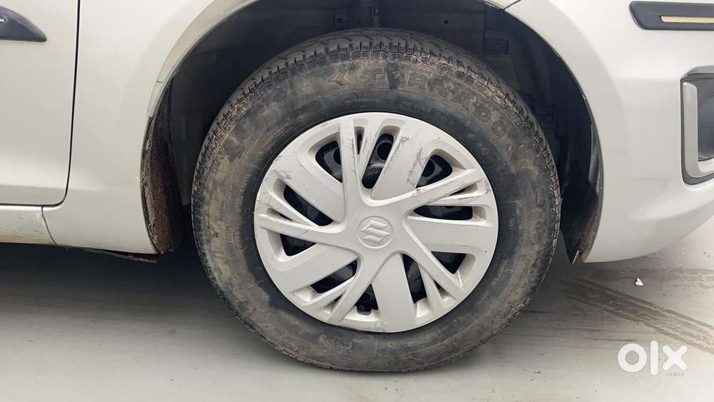 Maruti Suzuki Swift Vvt Vxi, 2017, Petrol