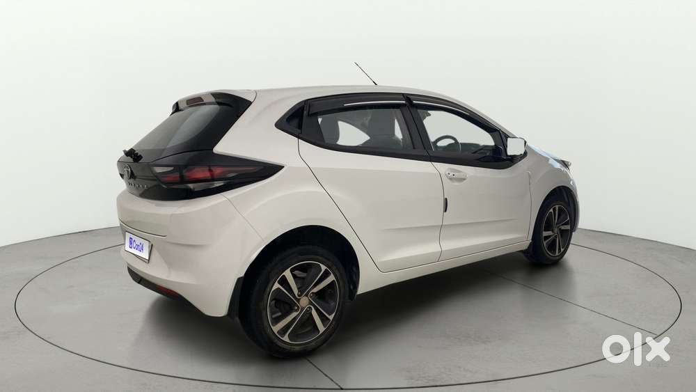 Tata Altroz Xz, 2022, Petrol