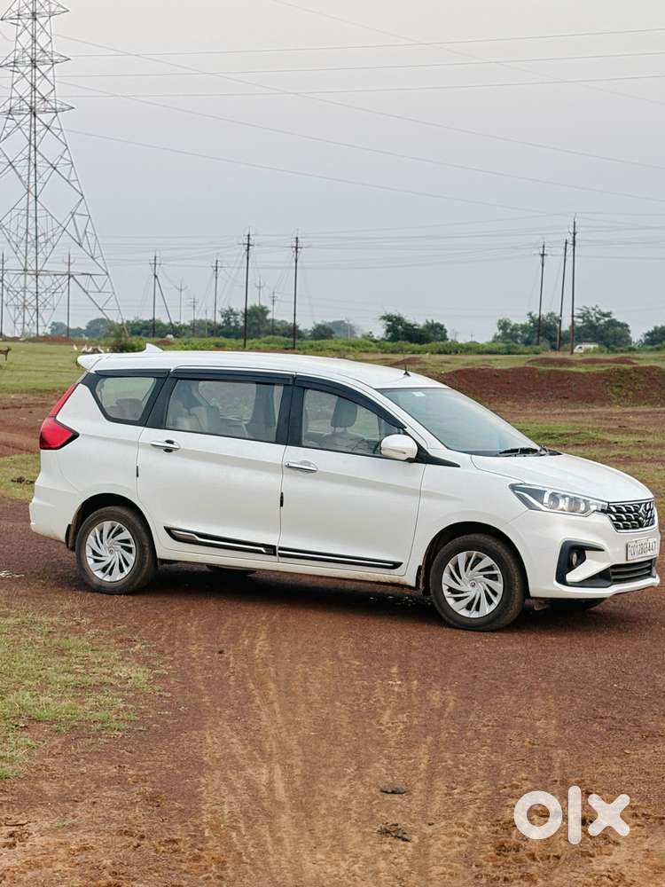 Maruti Suzuki Ertiga 1.5 Vxi, 2022, Petrol