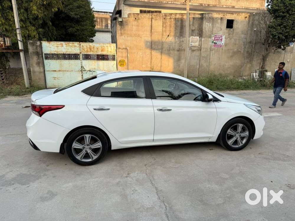 Hyundai Verna Crdi 1.6 At Sx Plus, 2019, Diesel
