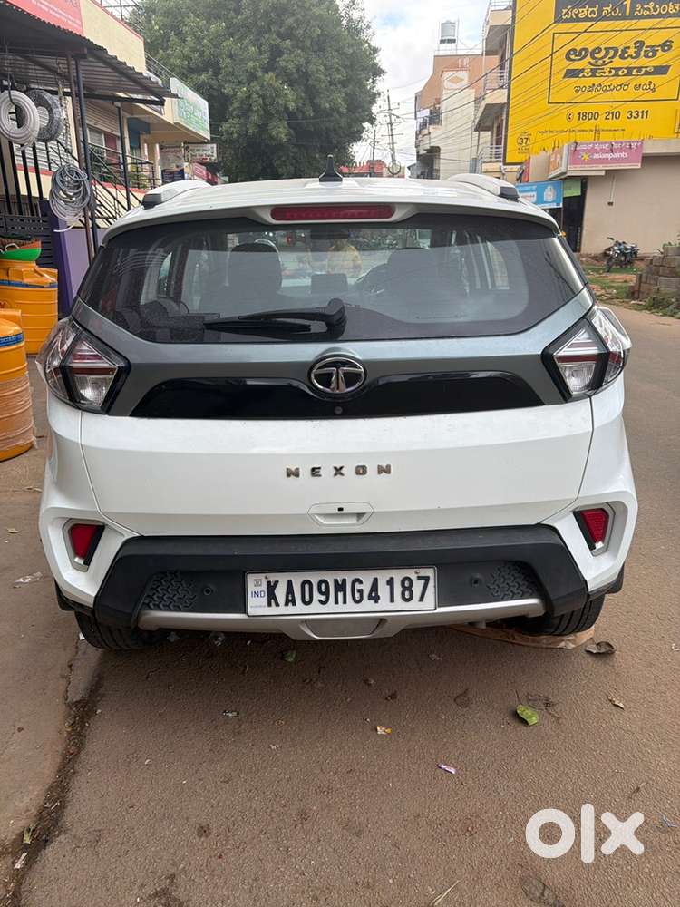Tata 2022 Petrol Car Manual