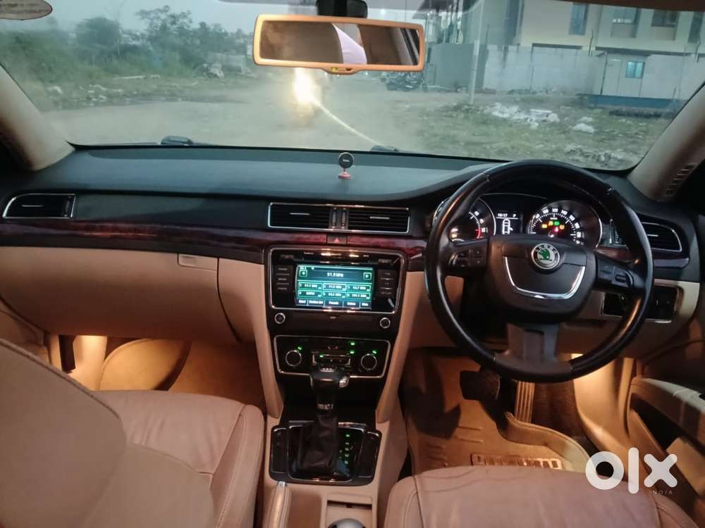 Skoda Superb Elegance 2013 With 87000 Km Driven