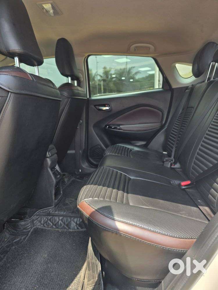Maruti Suzuki Fronx Alpha 1.0l Turbo 6 At, 2023, Petrol