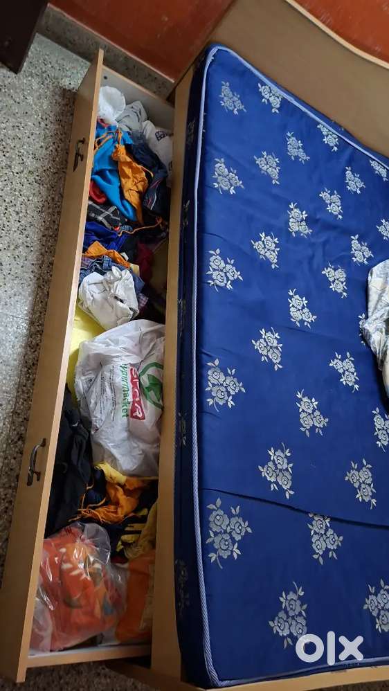 Storage type Cot with Mattress & StudyTable for Sale