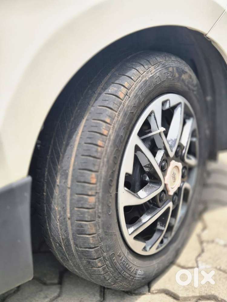 Maruti Suzuki Celerio 1.0 Vxi Amt, 2016, Petrol