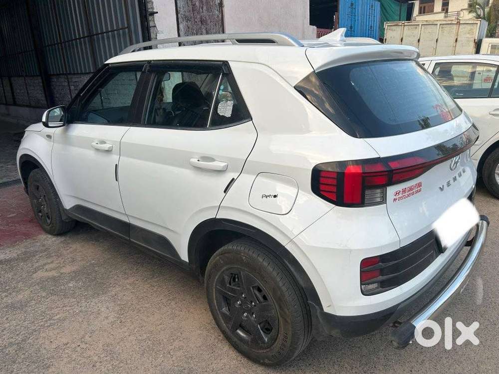 Hyundai Venue S Mt 1.2 Kappa, 2023, Petrol