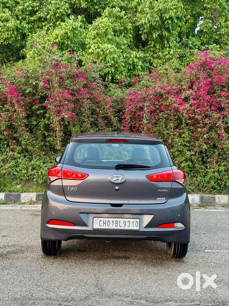 Hyundai I20 Petrol Asta Option, 2017, Petrol