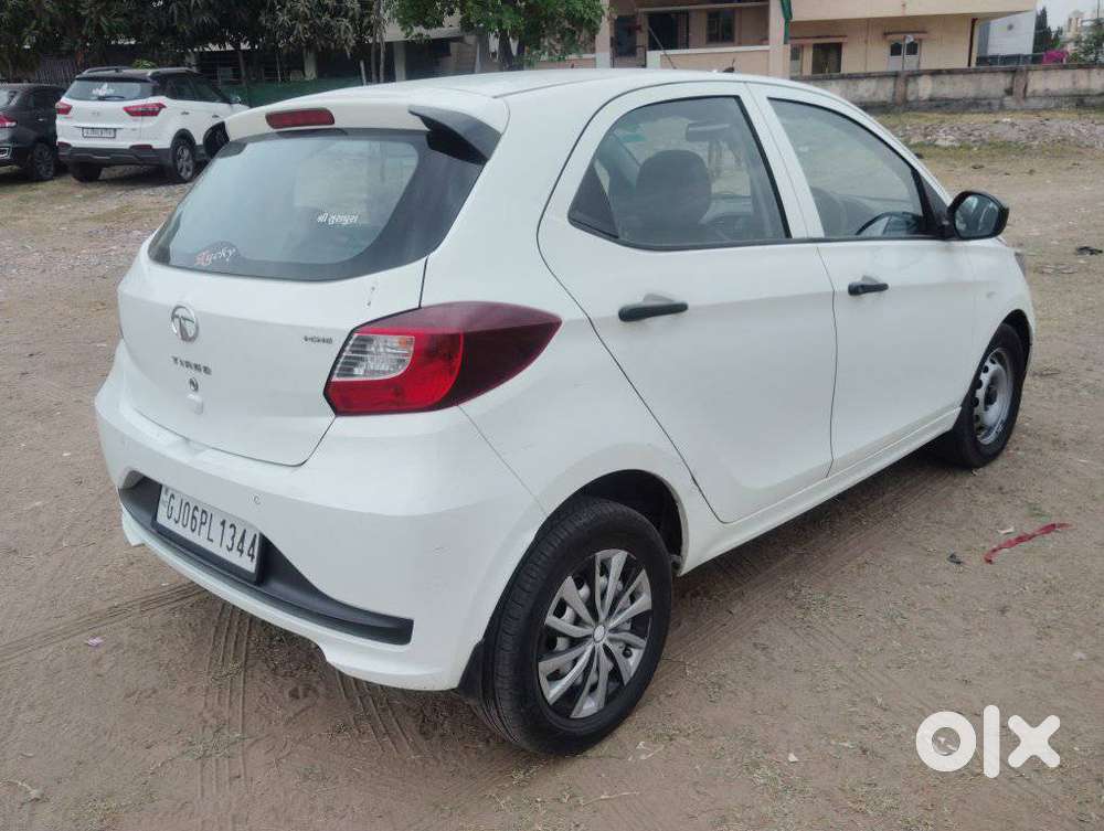 Tata Tiago 1.2 Revotron Xm Cng, 2023, Cng & Hybrids