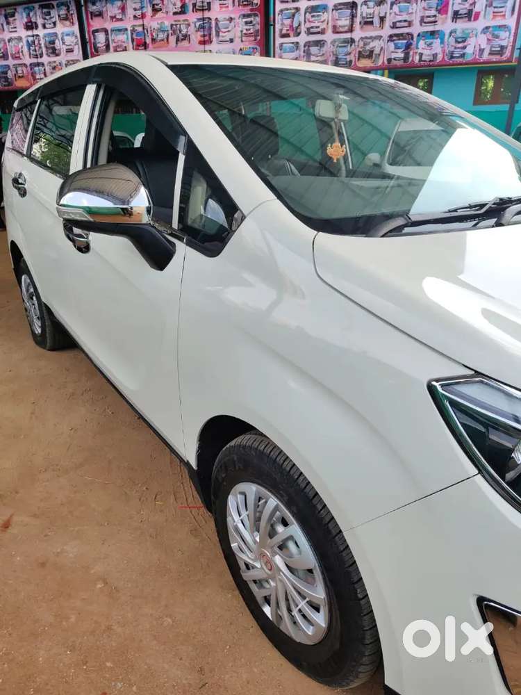 Mahindra Marazzo 1.5 2019