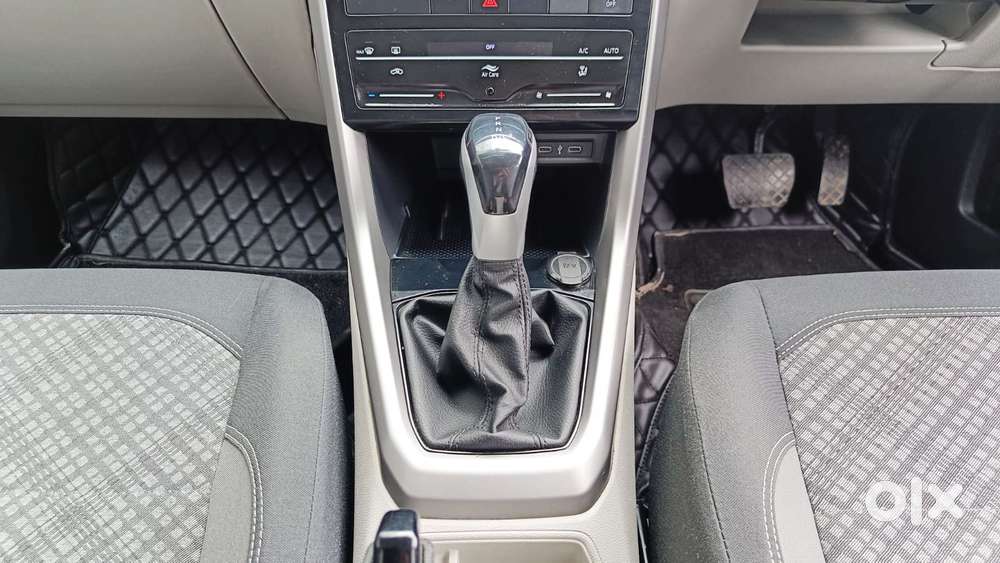 Volkswagen Taigun 1.0 Tsi Highline At, 2023, Petrol