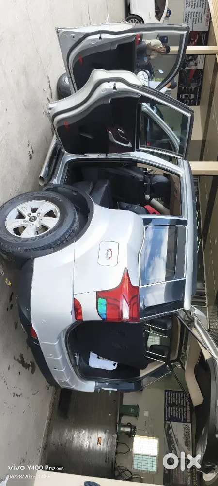Mahindra Xuv500 2013 Diesel 106000 Km Driven