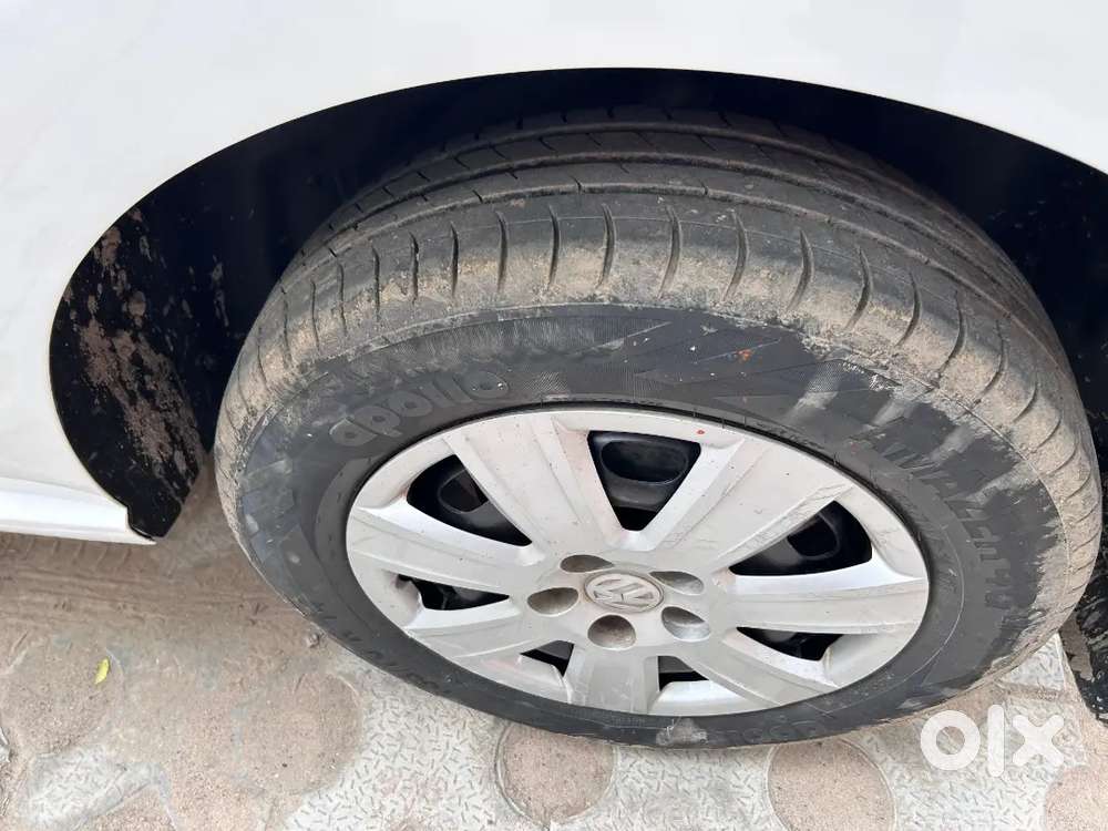 Volkswagen Ameo Comfortline 2017 Vip Number