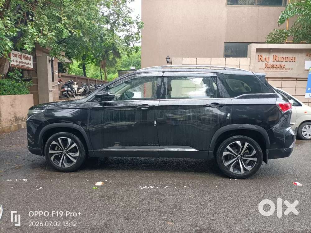Mg Hector Plus Savvy Pro 1.5 Turbo Petrol Cvt 7 Str, 2025, Petrol