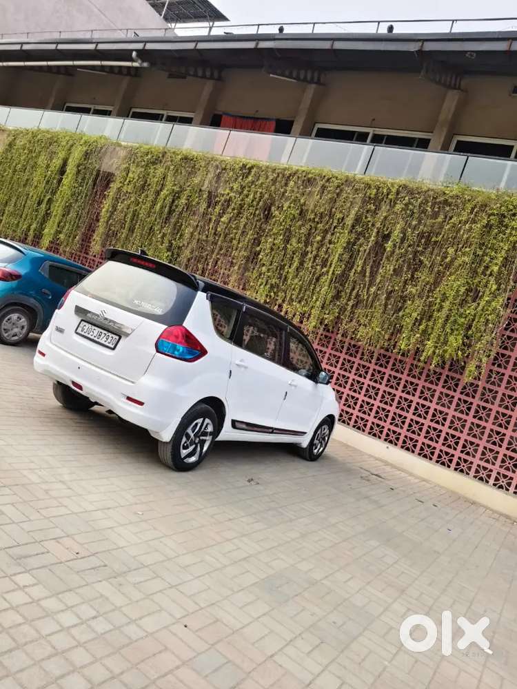 Maruti Ertiga Vdi Cng/petrol