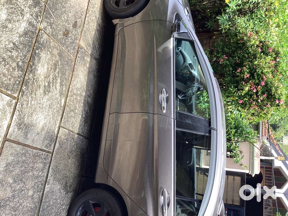 Honda City Car Diesel Manual In Excellent Condition.gray Urban Titaniu