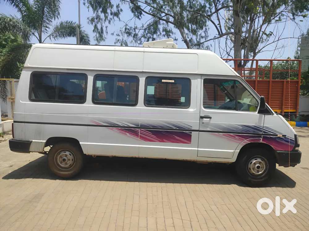 Tata Winger 2019