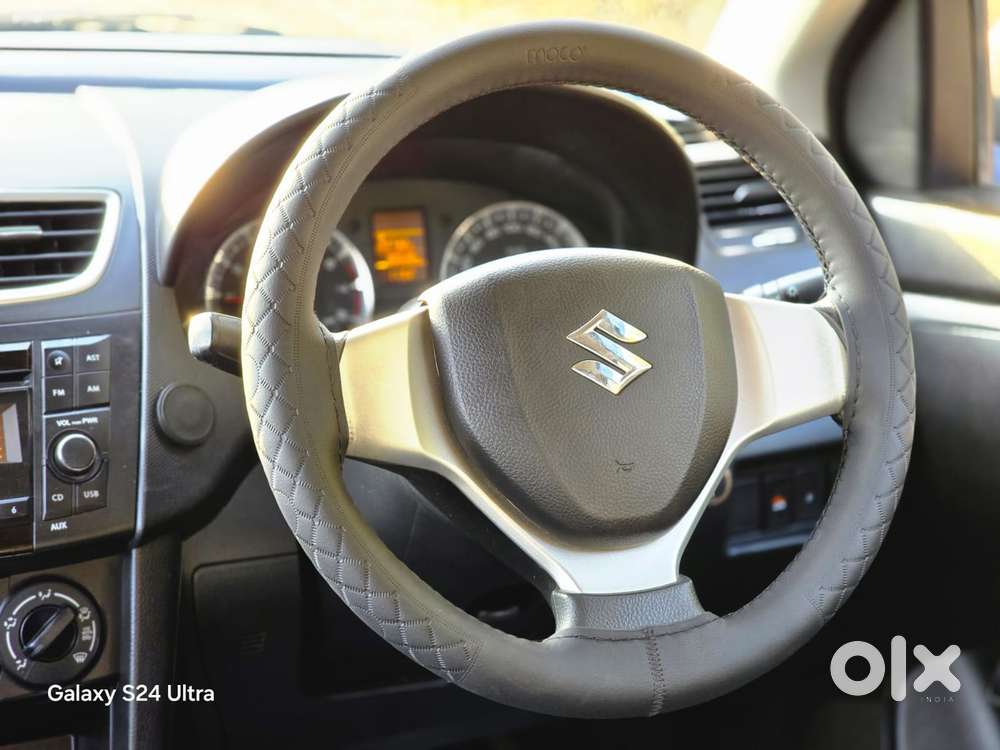 Maruti Suzuki Swift 1.2 Vxi (o), 2014, Petrol