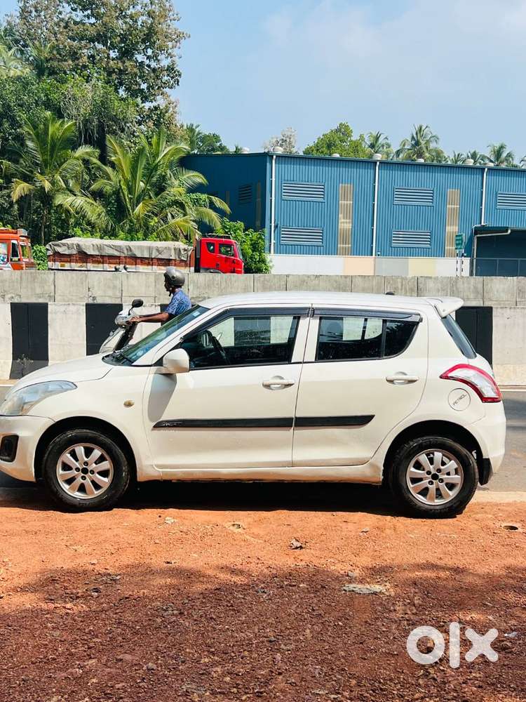 Maruti Suzuki Swift 2016 Lxi