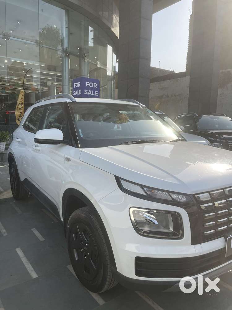 Hyundai Venue 1.5 Crdi S Plus, 2025, Petrol
