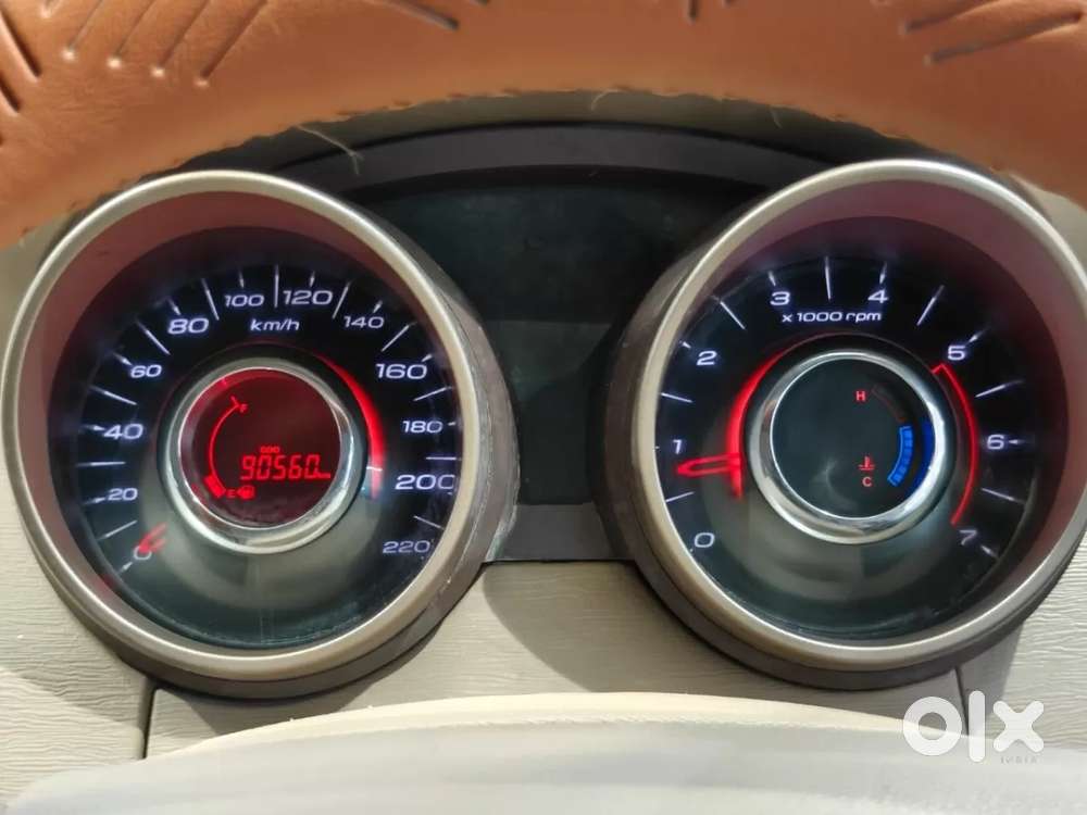 Mahindra Xuv500 W8, 2012, Diesel