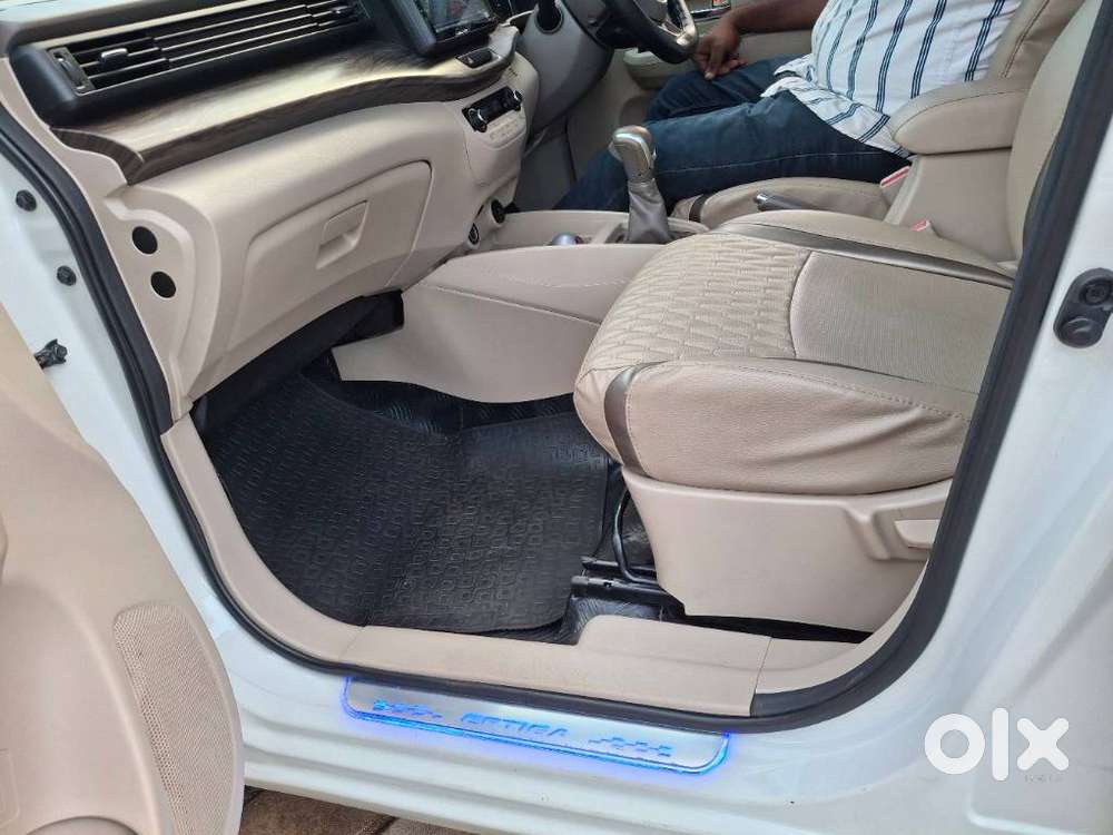 Maruti Suzuki Ertiga Zxi Plus At Shvs, 2019, Petrol