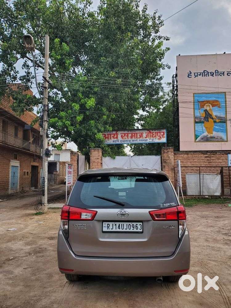 Toyota Innova Crysta Zx 2.4 Diesel 7 Seater, 2021, Diesel