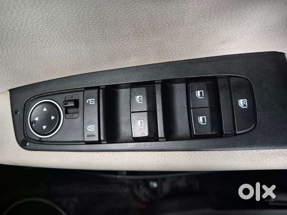 Kia Carens 1.5 Prestige 7 Str, 2023, Petrol
