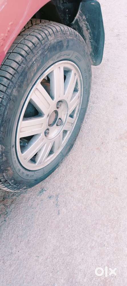 Tata Indica Vista 2008-2013 Aura 1.3 Quadrajet (abs) Bs Iv, 2010, Di..