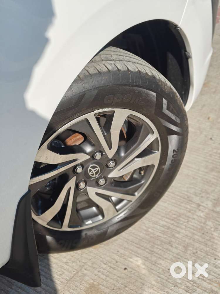 Toyota Innova Crysta 2.4 V 8 Str, 2021, Diesel