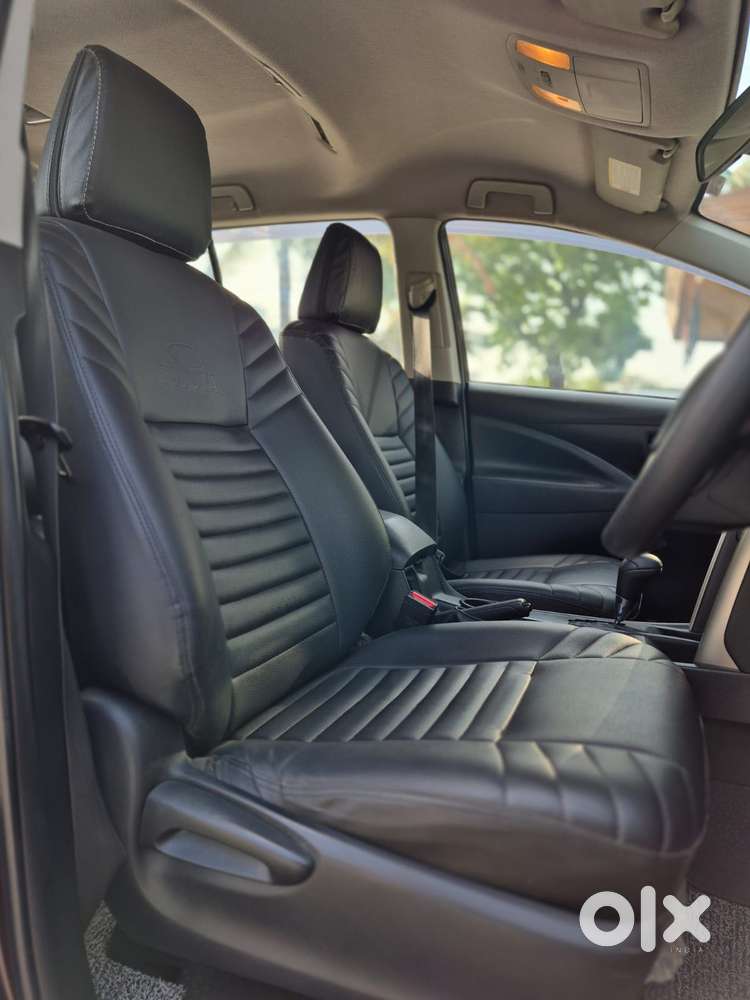 Toyota Innova Crysta 2.8 Gx At 8 Seater, 2017, Diesel