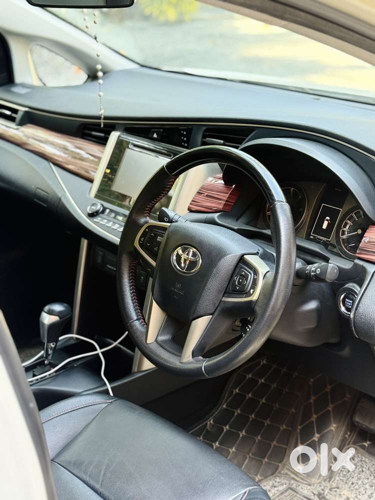 Toyota Innova Crysta 2.8 At Touring Sport, 2018, Diesel