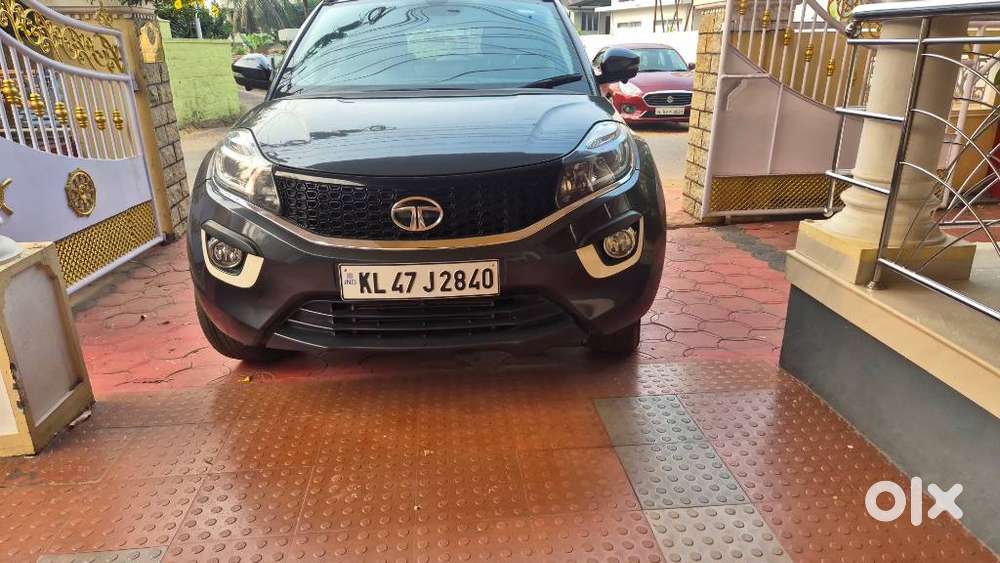 Tata Nexon Amt Xza Plus, 2019, Petrol
