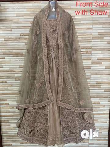 ONE TIME USED BRIDAL ARABIC LEHENGA FOR SALE Rs 8 500 ONLY