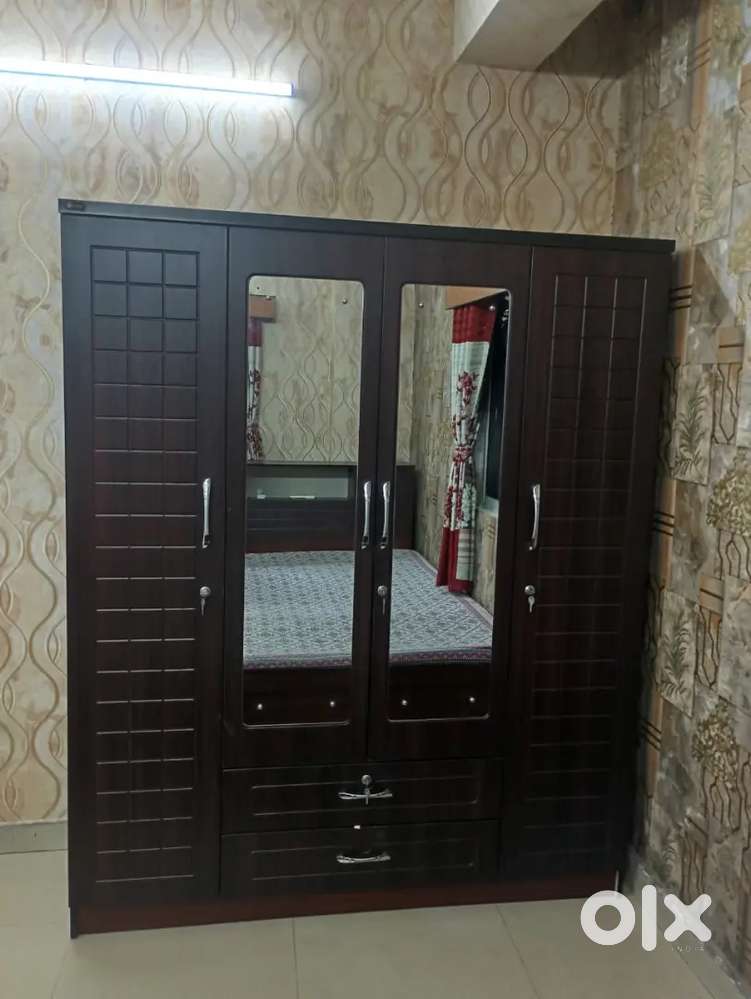 Beds & Wardrobe