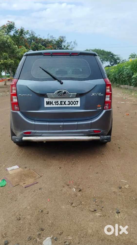 Mahindra Xuv500 2015